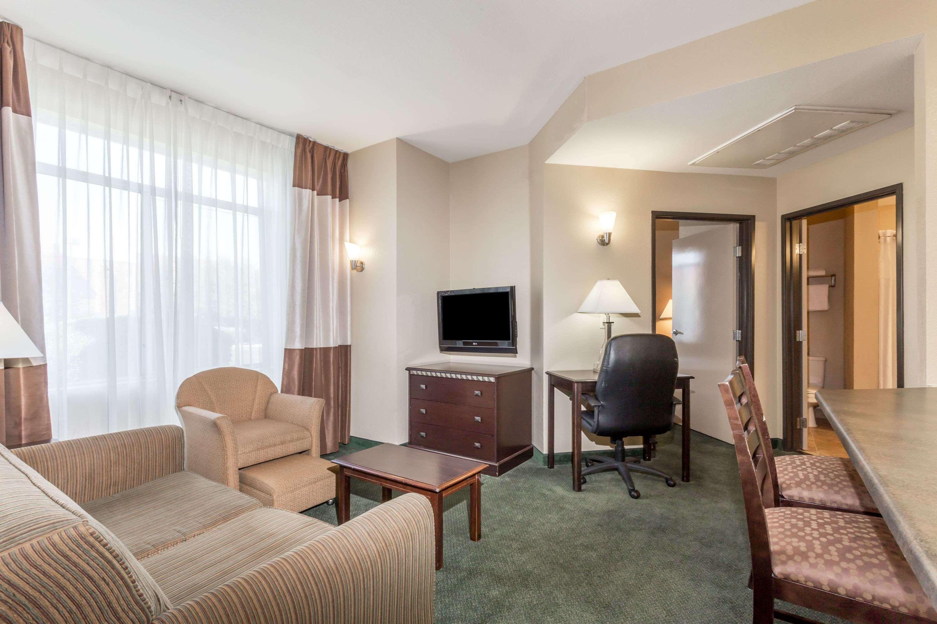 Hawthorn Suites By Wyndham Чандлър Екстериор снимка